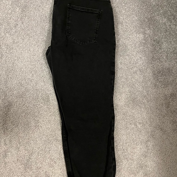 ASOS Black Mom Jeans - Picture 2 of 3